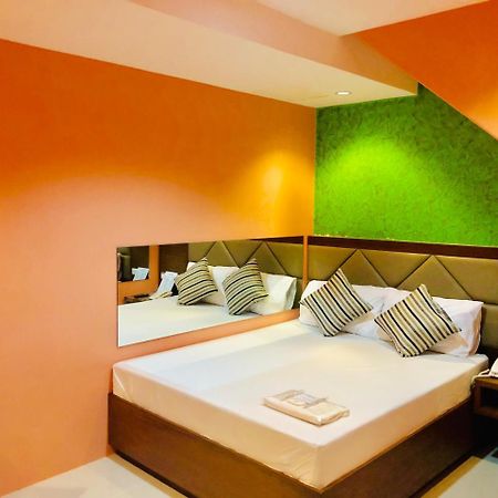 Hotel Apollo Lemery Екстер'єр фото