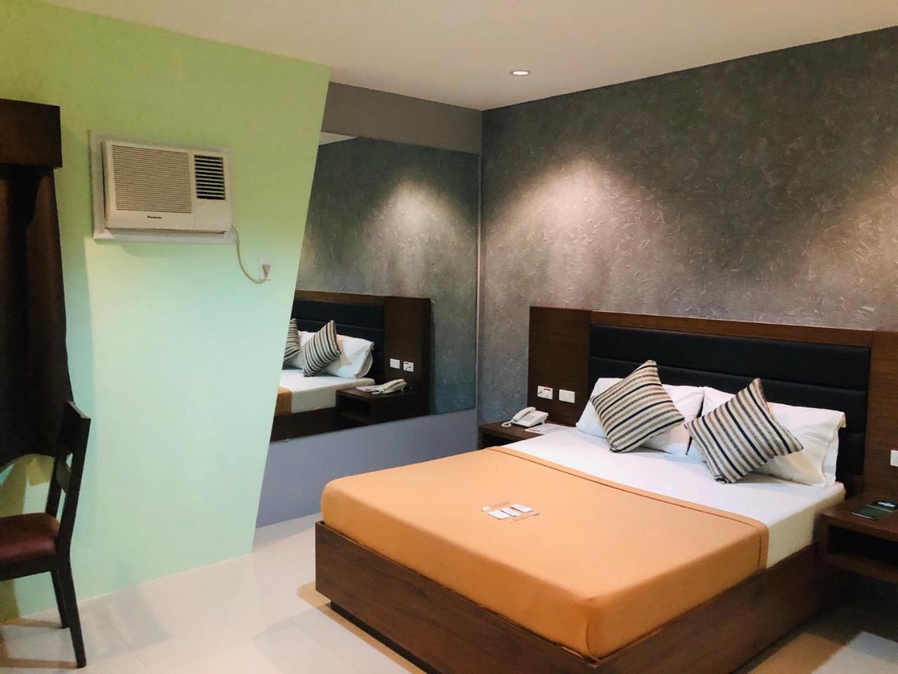 Hotel Apollo Lemery Екстер'єр фото