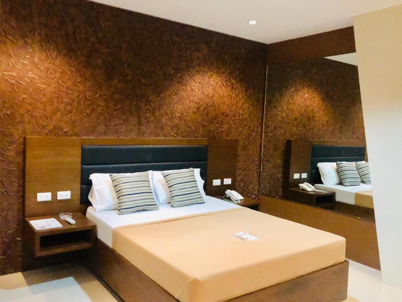 Hotel Apollo Lemery Екстер'єр фото